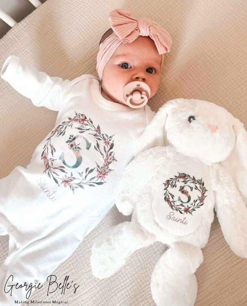 Luxury Personalised Baby Gift Set - Lilah Wreath Design