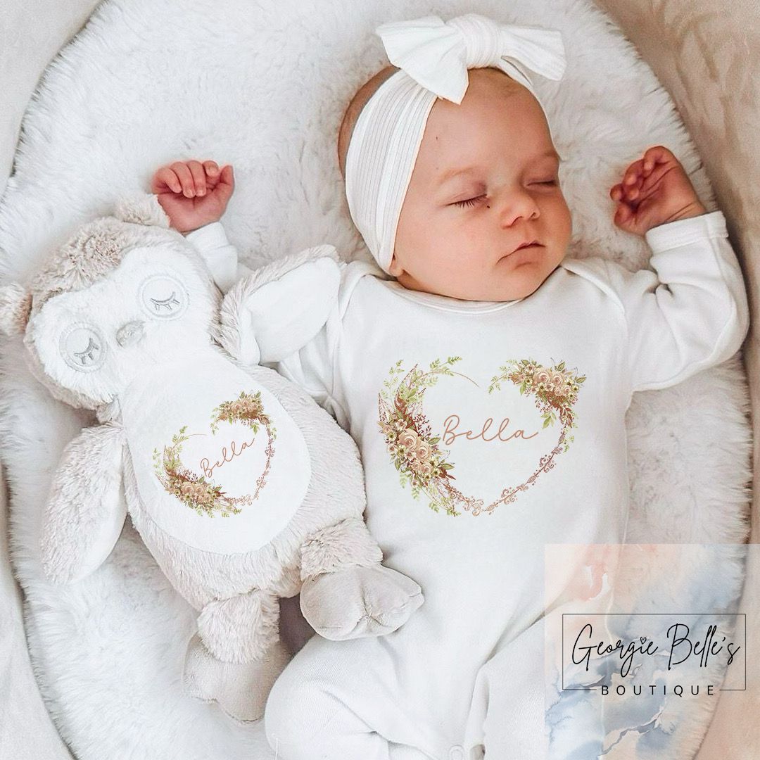 Baby Gift Set - Floral Heart Wreath Design