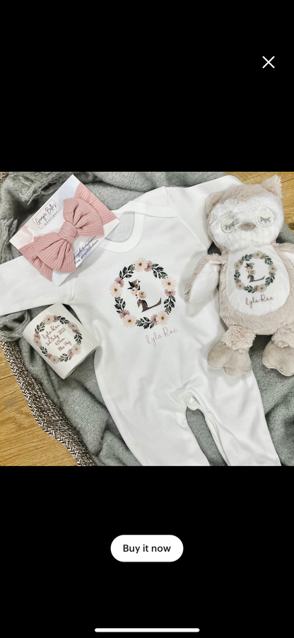 Baby Gift Set - Dusky Pink Wreath Design